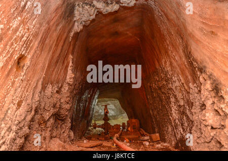 Intérieur de la mine de sel de Khewra, Khewra, Punjab, Pakistan Banque D'Images