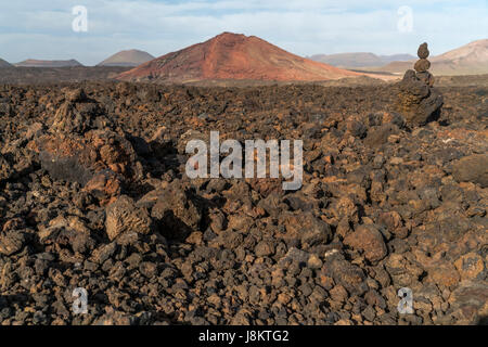 Lavalandschaft bei El Golfo, Lanzarote, Insel Kanarische Inseln, Spanien | Paysage de lave près de El Golfo, Lanzarote, îles Canaries, Espagne Banque D'Images