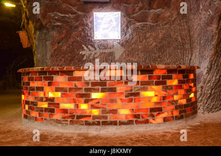 Intérieur de la mine de sel de Khewra, Khewra, Punjab, Pakistan Banque D'Images