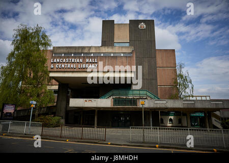 Swinton Bibliothèque et l'hôtel de Lancastre dans un bâtiment moderniste , Salford, Manchester, Banque D'Images