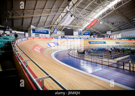 L'ensemble HSBC UK Centre National de cyclisme Vélodrome de Manchester, piste cyclable Banque D'Images