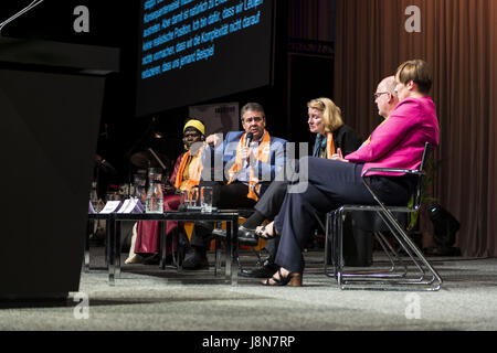 Berlin, Berlin, Allemagne. 26 mai, 2017. SIGMAR GABRIEL, le Vice-chancelier allemand et ministre des Affaires étrangères et ancien président du Parti Social-démocrate d'Allemagne (SPD), au cours de la 36e Congrès de l'Église protestante allemande qui ont lieu à Berlin et Wittenberg, du 24 au 28 mai 2017 sous le slogan "Vous me voyez' [Allemand : 'Du siehst mich' : Jan Scheunert/ZUMA/Alamy Fil Live News Banque D'Images