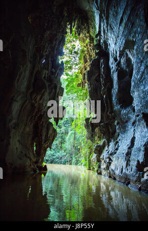 Grottes indiennes dans la région de Vinales, Cuba Banque D'Images