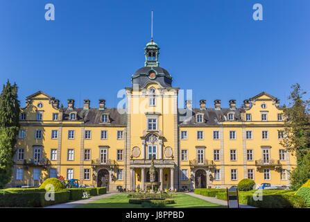 Avant de l'édifice principal de l'Buckeburg Palace en Basse-Saxe, Allemagne Banque D'Images