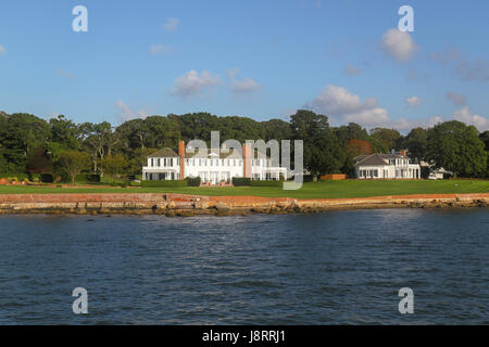 Maisons sur l'île Shelter, Long Island, New York, United States, Amérique du Nord Banque D'Images