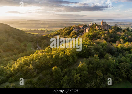 France, Saône et Loire, Martally les Brancion, Brancion (vue aérienne) Banque D'Images