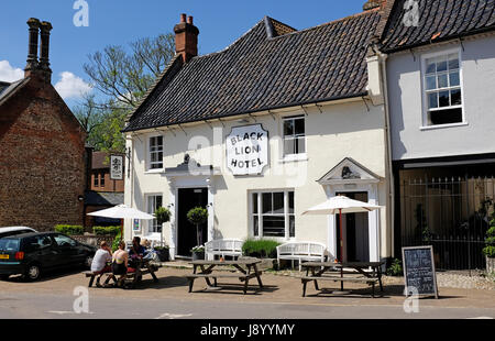 L'hotel lion noir, peu de Walsingham, North Norfolk, Angleterre Banque D'Images