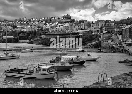 Port de Tenby en noir et blanc Banque D'Images