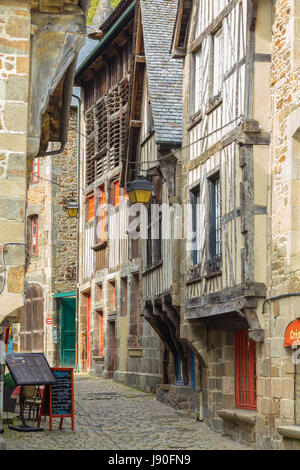 Le Port De Dinan, France. Banque D'Images