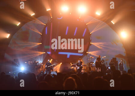 Beach, FL, USA. 30 mai, 2017. Brit Floyd effectue au Fillmore le 30 mai 2017 à Miami Beach, Floride. Credit : Mpi04/media/Alamy Punch Live News Banque D'Images