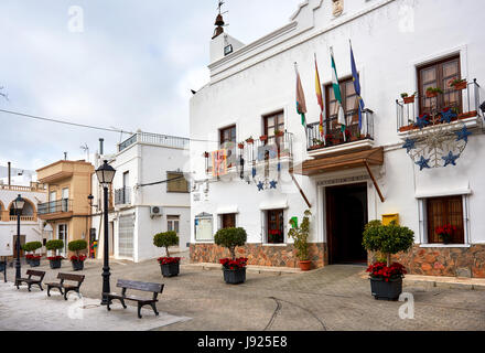 Place centrale de vide Felix village à la veille de Noël. La province d'Almeria, Andalousie. Espagne Banque D'Images