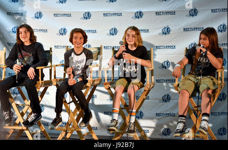 Napa, Californie, le 28 mai 2017 - Les casques après show interview au Festival de BottleRock - Crédit photo : Ken Howard/Alamy Banque D'Images