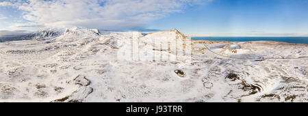 Et le glacier snæfellsjökull Stapafell avec les villages et 05960 en hiver avec la neige Arnarstapi : 270° panorama aérien à Glasgow (haute résolution) Banque D'Images