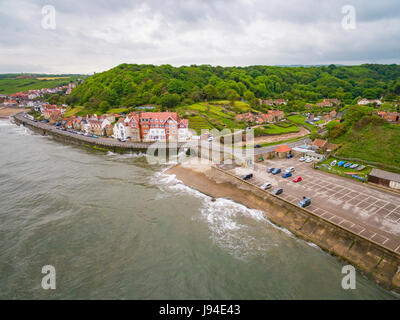 Sandsend merveilleux près de Whitby, dans le Yorkshire du Nord Banque D'Images