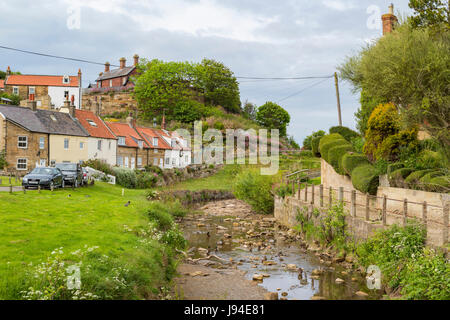 Sandsend merveilleux près de Whitby, dans le Yorkshire du Nord Banque D'Images