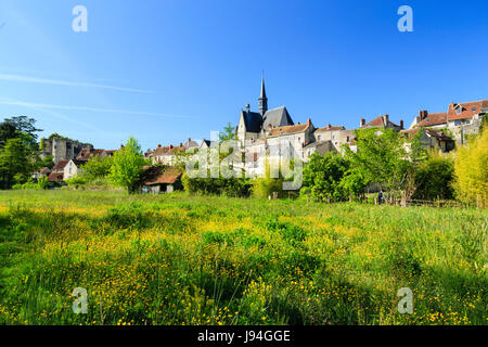 Indre et Loire, Montresor, les plus Beaux villages de France (les plus beaux villages de France), le village et l'église Banque D'Images