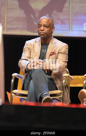 Bonn, Allemagne. Jun, 2017 4e. de levar Burton (Geordi La Forge dans star trek la nouvelle génération) à la fedcon 26, la plus grande convention de star trek, invite des célébrités et fans de se rencontrer en dédicace et panneaux. la fedcon 26 juin 2017 a eu lieu de 2 à 5. Credit : Markus wissmann/Alamy live news crédit : Markus wissmann/Alamy live news Banque D'Images