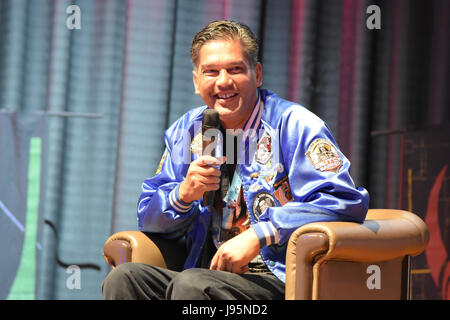 Bonn, Allemagne. Jun, 2017 4. Bern Collaco (James Bond 007 : Spectre, Skyfall, Pirates des Caraïbes, Star Wars VII, Rogue un) à la FedCon 26, la plus grande Convention de Star Trek, invite des célébrités et fans de se rencontrer dans des séances de signature et de panneaux. La FedCon 26 juin 2017 a eu lieu de 2 à 5. Photo : Markus Wissmann/Alamy Live News Crédit : Markus Wissmann/Alamy Live News Banque D'Images