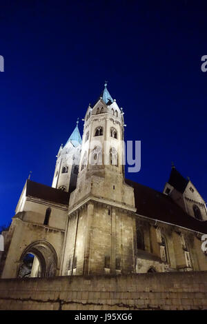 Eglise St Mary (St. Marien) à Freiburg, Allemagne, 30 avril 2017. L'église a été construite au 13ème siècle et en partie reconstruite au 15ème siècle. - Pas de service de fil - Photo : Alexandra Schuler/dpa Banque D'Images