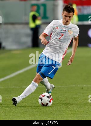 Budapest, Hongrie. Le 05 juin, 2017. BUDAPEST, HONGRIE - 5 juin : Dmitri Poloz de la Russie contrôle le ballon pendant le match amical entre la Hongrie et la Russie à Groupama Arena le 5 juin 2017 à Budapest, Hongrie. Credit : Laszlo Szirtesi/Alamy Live News Banque D'Images