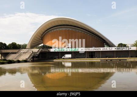 BERLIN, LE 29 MAI : la Haus der Kulturen der Welt (centrale) (Allemand pour la Maison des Cultures du Monde) à Berlin le 29 mai 2017. Banque D'Images