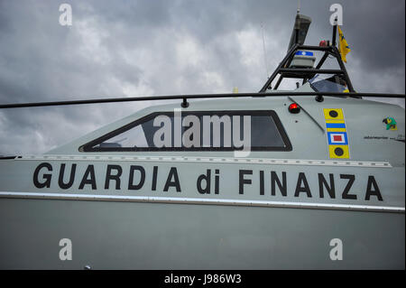 Guardia di Finanza bateau de patrouille à grande vitesse Banque D'Images