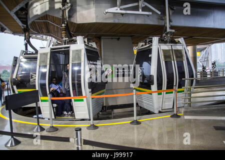 Le transport en voiture de câble à Medellin Colombie Banque D'Images