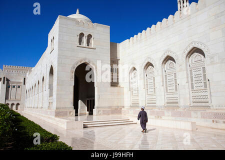 Grande Mosquée Sultan Qaboos, Muscat, Oman, Péninsule Arabique, par Monika Hrdinova/Dembinsky Assoc Photo Banque D'Images