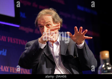 Hay Festival 2017 - Hay-on-Wye, au Pays de Galles, Royaume-Uni - juin 2017 - Roger Penrose l'un des plus grands physiciens théoriques sur la scène du hay festival de parler de son nouveau livre, la foi et la fantaisie de la nouvelle physique de l'univers - Steven mai / alamy live news Banque D'Images