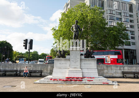 La Machine Gun Corps Memorial (Le garçon David) à Hyde Park Corner, London, UK Banque D'Images