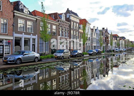 Maisons sur Turfmarkt à Gouda, Hollande méridionale, Pays-Bas, Europe Banque D'Images