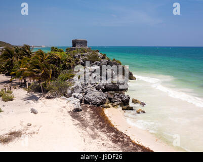 Mayan Temple del Dios del Viento (Temple du dieu du vent), Zona Arqueológica de Tulum, Quntana Roo, Mexique Banque D'Images