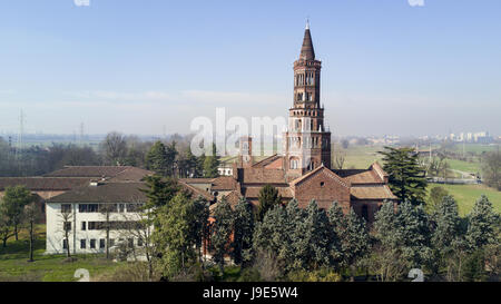 Vue panoramique du monastère de Clairvaux, abbaye, vue aérienne, Milan, Lombardie. Italie Banque D'Images