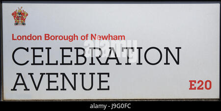 Celebration Avenue dans le quartier branché d'East Village, ancienne maison des athlètes olympiques, à Stratford E20, East London, UK Banque D'Images