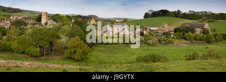 Royaume-uni l'Angleterre, dans le Dorset, Abbotsbury, village et paroisse de St Nicholas church, vue panoramique de Chapel Hill Banque D'Images