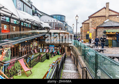 Les écuries, le marché de Camden Town, Londres, Angleterre, SW1, au Royaume-Uni. Banque D'Images