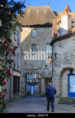 France, Indre, Saint Benoit du Sault, étiqueté Les Plus Beaux Villages de France (Les Plus Beaux Villages de France), et l'homme de la rue Banque D'Images
