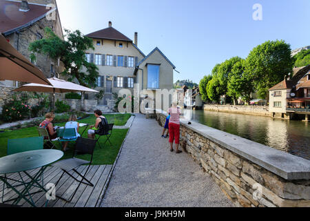 France, Doubs, Ornans, Hebert House et c'est le jardin sont une partie de Musée Courbet Banque D'Images