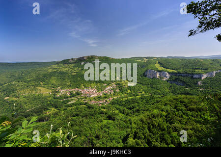 France, Doubs, Renedale, belvédère de Renedale, vue sur la vallée de la Loue et Mouthier Haute Pierre Banque D'Images