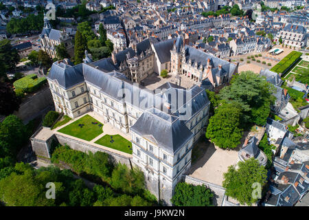 France, Loir-et-cher (41), vallée de la Loire classée au Patrimoine Mondial de l'UNESCO, le château de Blois (vue aérienne)//France, Loir-et-Cher, Loi Banque D'Images
