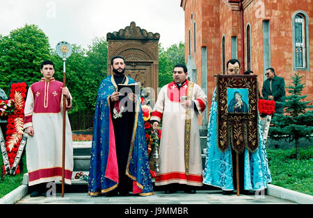 Le service dans l'Eglise Arménienne Banque D'Images