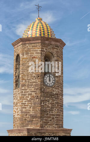 Sant'Antonio Abate clocher de l'église à Castelsardo, Sardaigne, Italie Banque D'Images