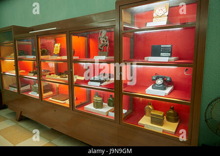 Reliques historiques dans le bâtiment D67 (Bunker Bunker de la Commission militaire centrale), La Citadelle impériale de Thang Long (Site du patrimoine mondial de l'UNESCO), Hanoi, Vietn Banque D'Images