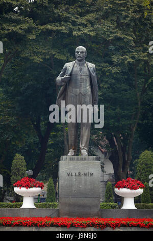 Statue de Lénine, Hanoi, Vietnam Banque D'Images