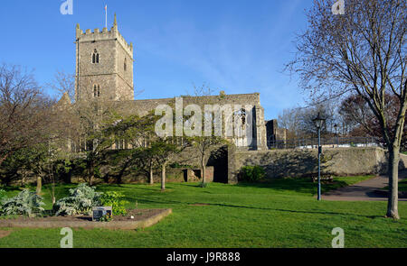 L'église Saint Pierre, Parc du Château, Bristol. L'église a été détruit dans un bombardement le 24 novembre 1940 Banque D'Images