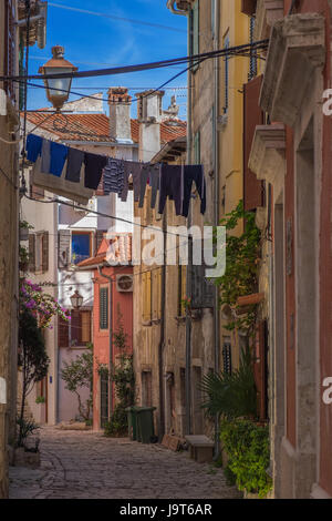 Rues de la vieille ville de Rovinj - Croatie Banque D'Images