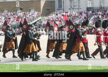 Londres, Royaume-Uni. 3 juin, 2017. L'examen général à la parade la couleur répétitions à Horse Guards Parade pour célébrer l'anniversaire de la reine Elizabeth Crédit : amer ghazzal/Alamy Live News Banque D'Images