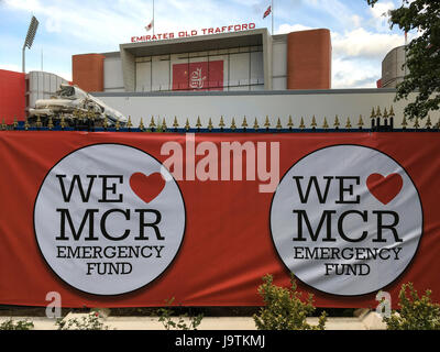 Manchester, UK. 3 juin, 2017. Les panneaux pour un concert de demain l'amour à l'Emirates Stadium d'Old Trafford. Crédit : GARY ROBERTS/Alamy Live News Banque D'Images