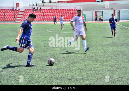 Gibraltar. 06Th Juin, 2017. L'équipe nationale de Gibraltar a joué contre une équipe nationale des moins de 21 ans en préparation pour les prochaines rencontres internationales pour les deux parties. Le match a eu lieu au Victoria Stadium à Gibraltar avant leur départ pour Porto, Portugal la semaine prochaine pour jouer à Chypre. Les moins de 21 ans jouer Autriche Crédit : Stephen Ignacio/Alamy Live News Banque D'Images