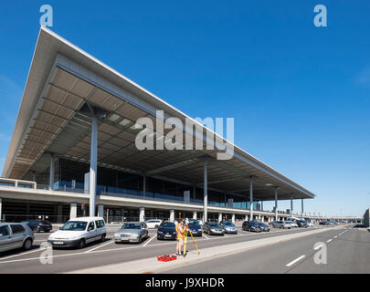 Vue de Berlin Brandenburg déserte Willi-Brandt non achevé Terminal de l'aéroport et 7 ans de retard à Berlin Allemagne Banque D'Images